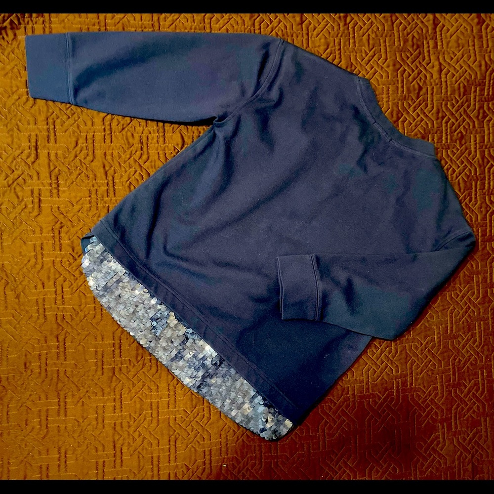 J Crew women’s crew neck sweater with sequin trimmed at bottom front and rear
